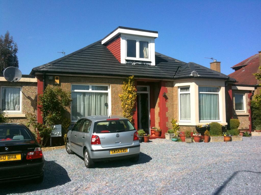 Almond House B&B - Edinburgh